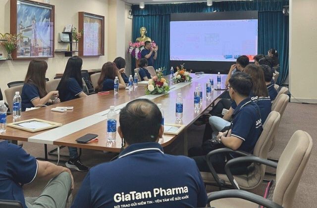 Giatam Pharma tổ chức tổng kết triển khai kế hoạch.